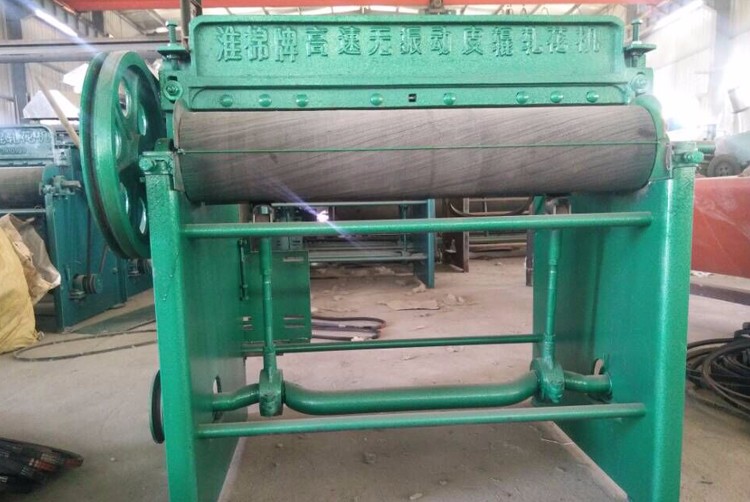高速無(wú)震動(dòng)皮輥軋花機(jī)